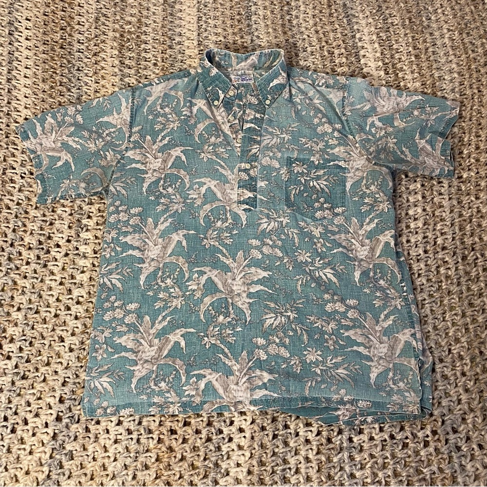 Reyn Spooner Teal and white Floral Button Down Shirt Men’s Large